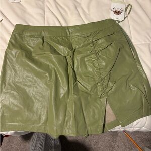 Green side sinched leather skirt